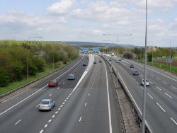 M25 Motorway - Geograph - 162595.jpg