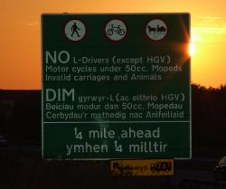 A55 Secret Motorway restrictions at Llanddulas - Coppermine - 7708.jpg